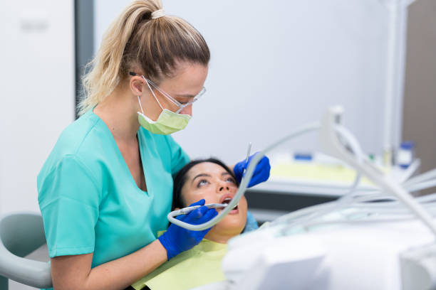 Best Emergency Tooth Extraction in Lemoore Station, CA